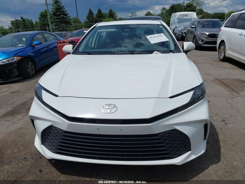 4T1DAACK5SU025646 2025 TOYOTA CAMRY photo no. 12