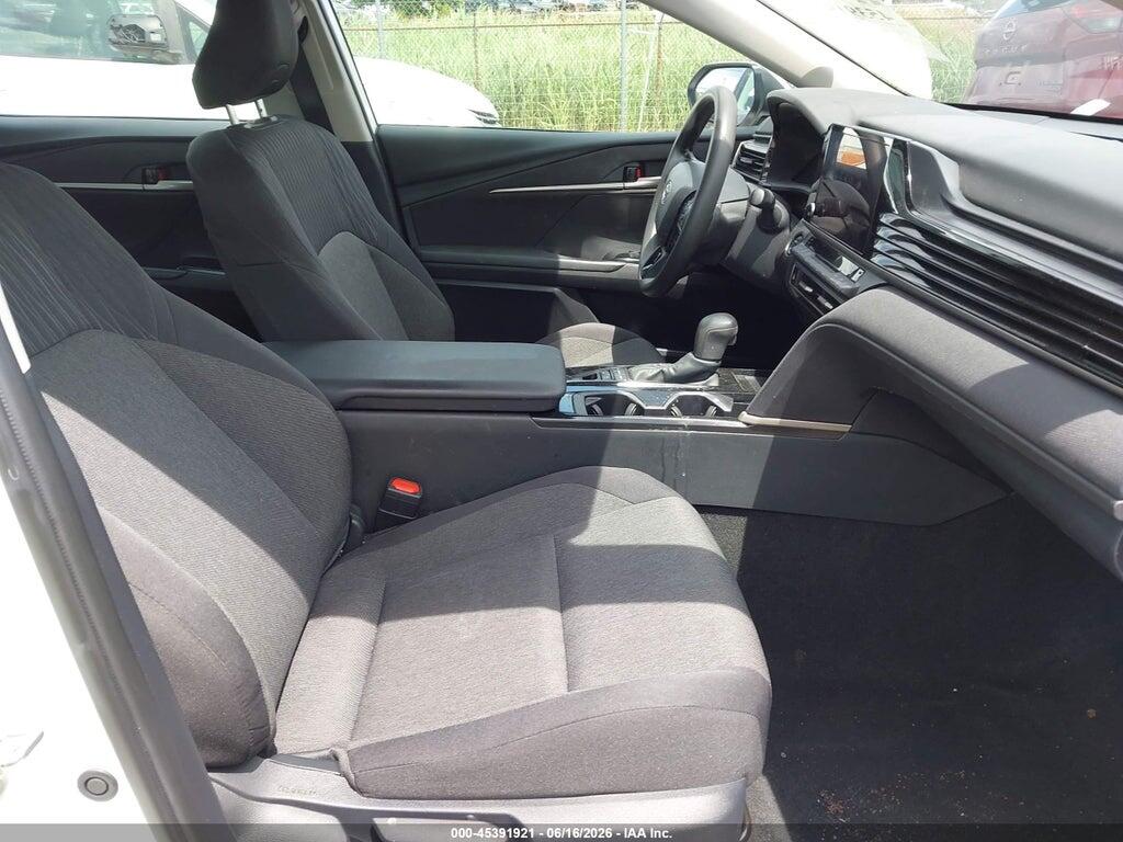 4T1DAACK5SU025646 2025 TOYOTA CAMRY photo no. 5