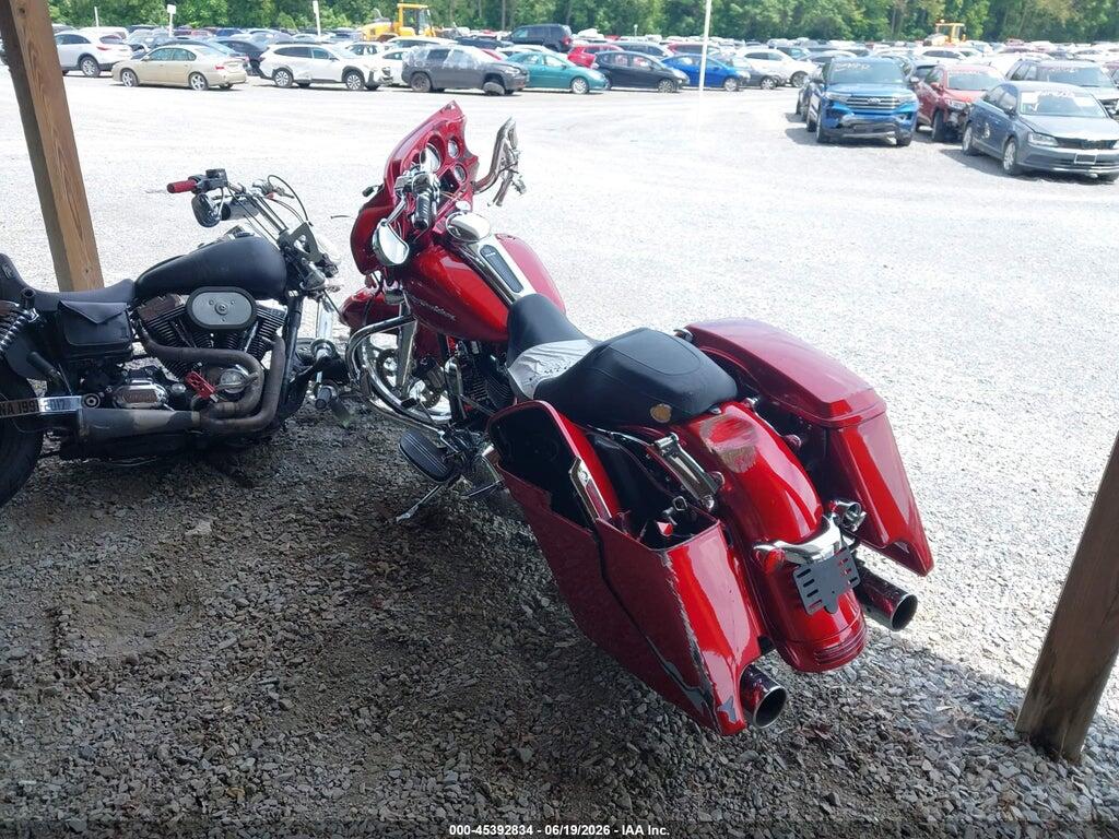 1HD1KBM17DB684566 2013 HARLEY-DAVIDSON FLHX photo no. 3