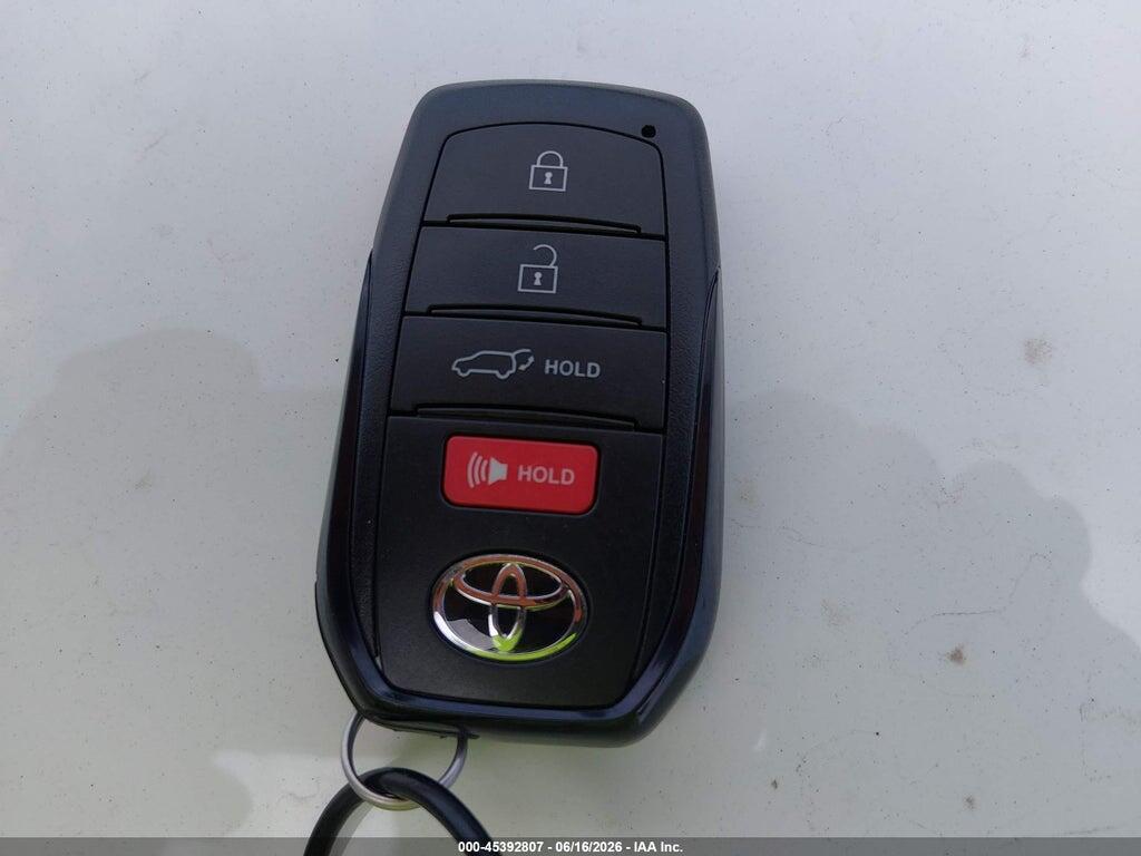 2T36CRAV1TC015026 2026 TOYOTA RAV4 photo no. 11