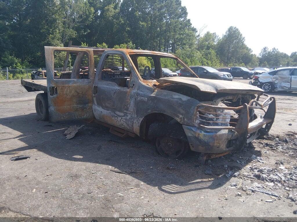 1FTWW33P54EA30879 2004 FORD F-350 photo no. 2