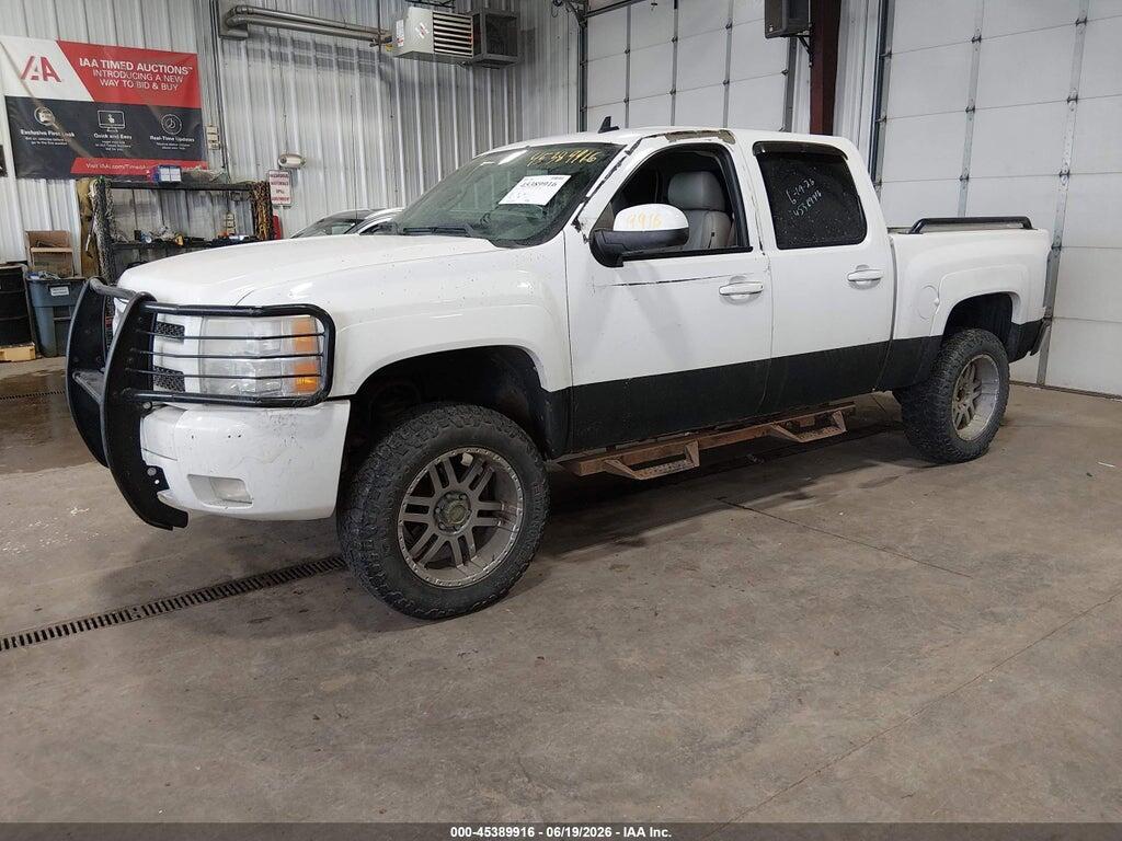 3GCRKTE38AG243722 2010 CHEVROLET SILVERADO 1500 photo no. 2