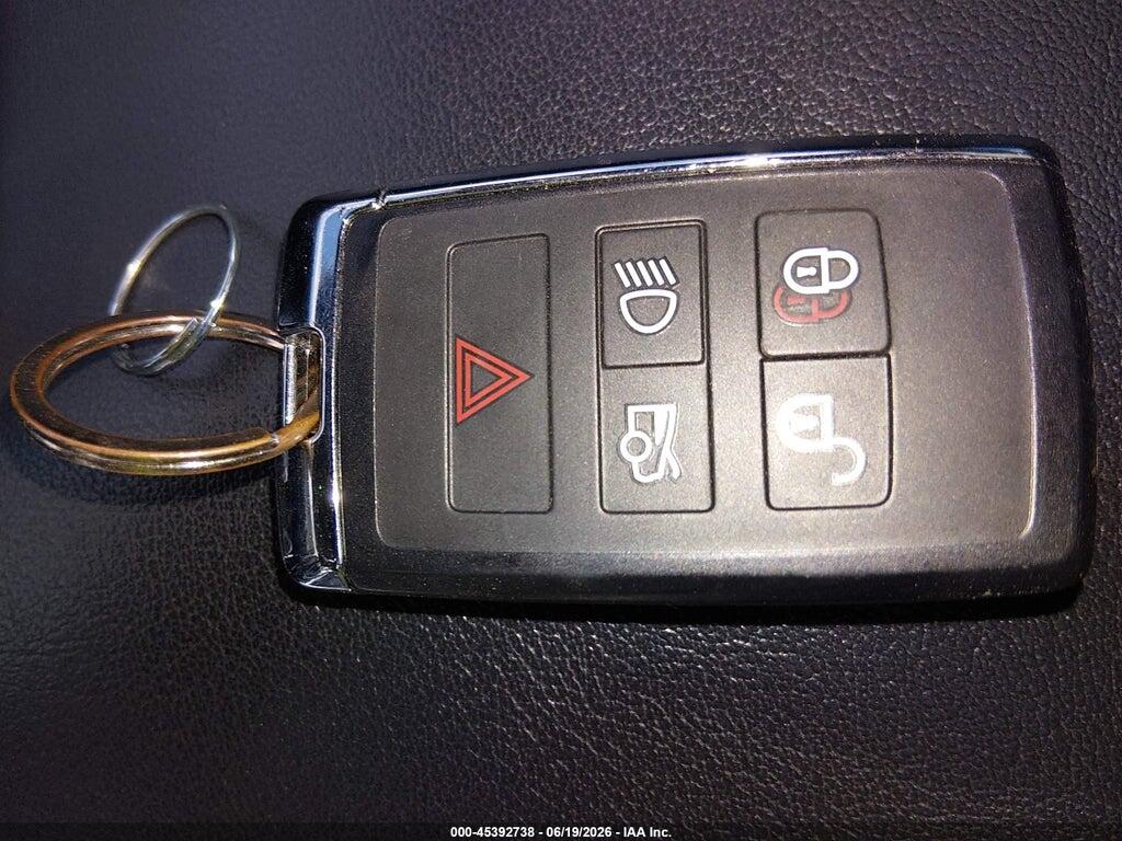 SAJAJ4FX7LCP56541 2020 JAGUAR XE photo no. 11