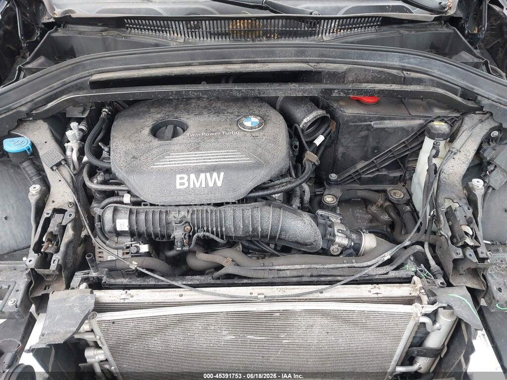 WBXHT3C36J5K25869 2018 BMW X1 photo no. 10
