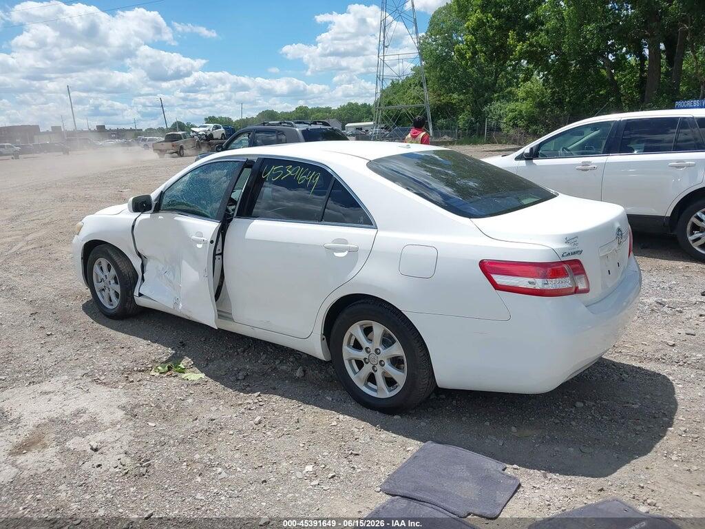 4T4BF3EK3BR148577 2011 TOYOTA CAMRY photo no. 3