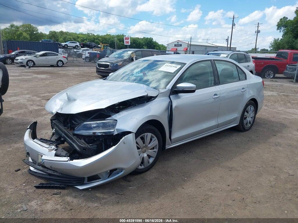 3VWD17AJ2EM305077 2014 VOLKSWAGEN JETTA photo no. 2
