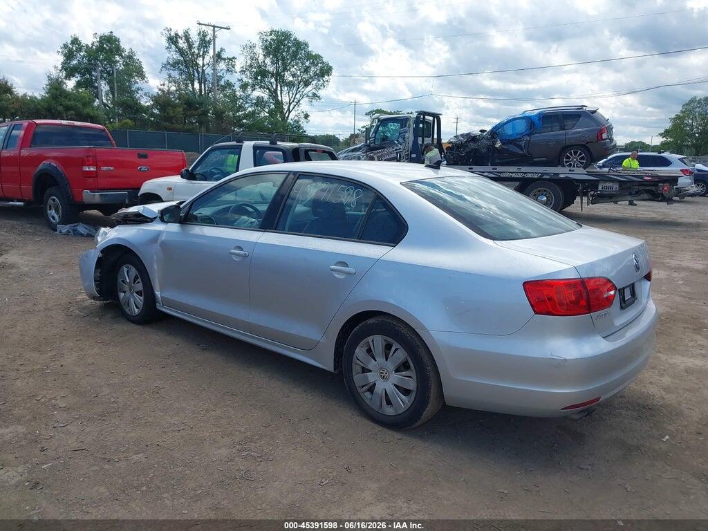 3VWD17AJ2EM305077 2014 VOLKSWAGEN JETTA photo no. 3