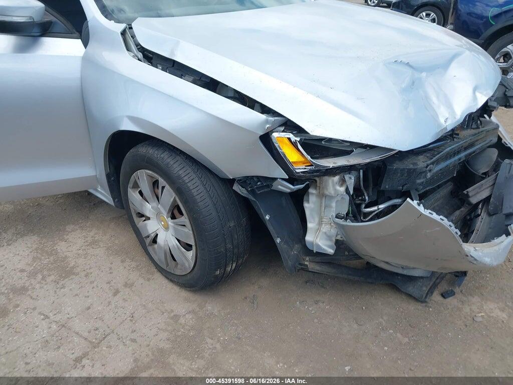 3VWD17AJ2EM305077 2014 VOLKSWAGEN JETTA photo no. 6