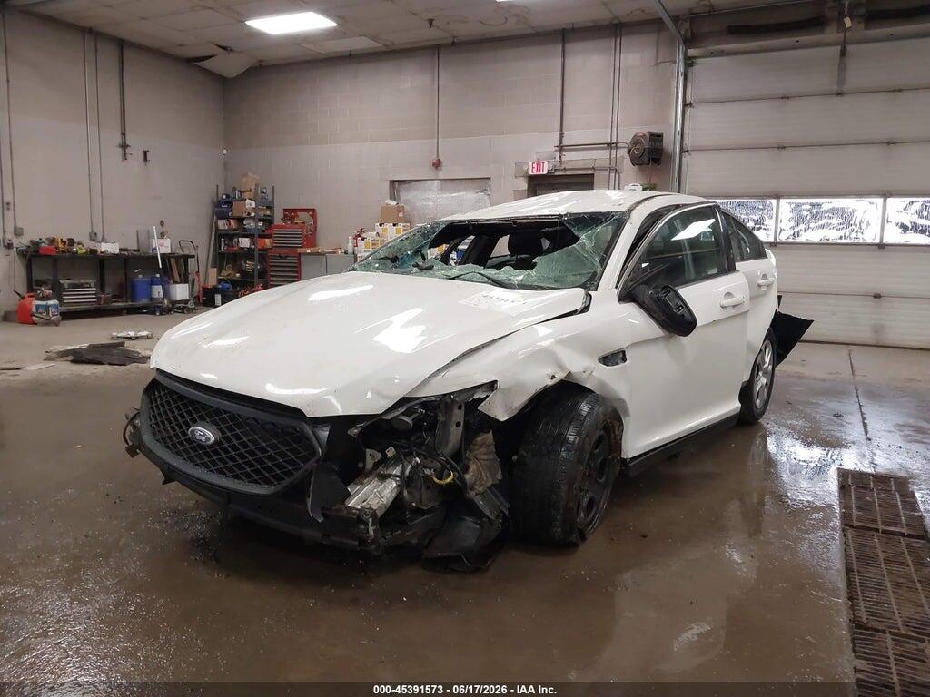 1FAHP2M82DG235545 2013 FORD POLICE INTERCEPTOR photo no. 2
