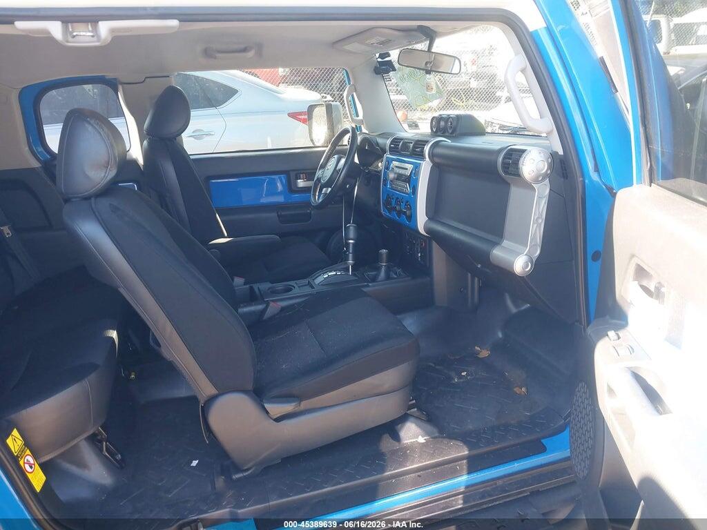 JTEBU11F270020441 2007 TOYOTA FJ CRUISER photo no. 5
