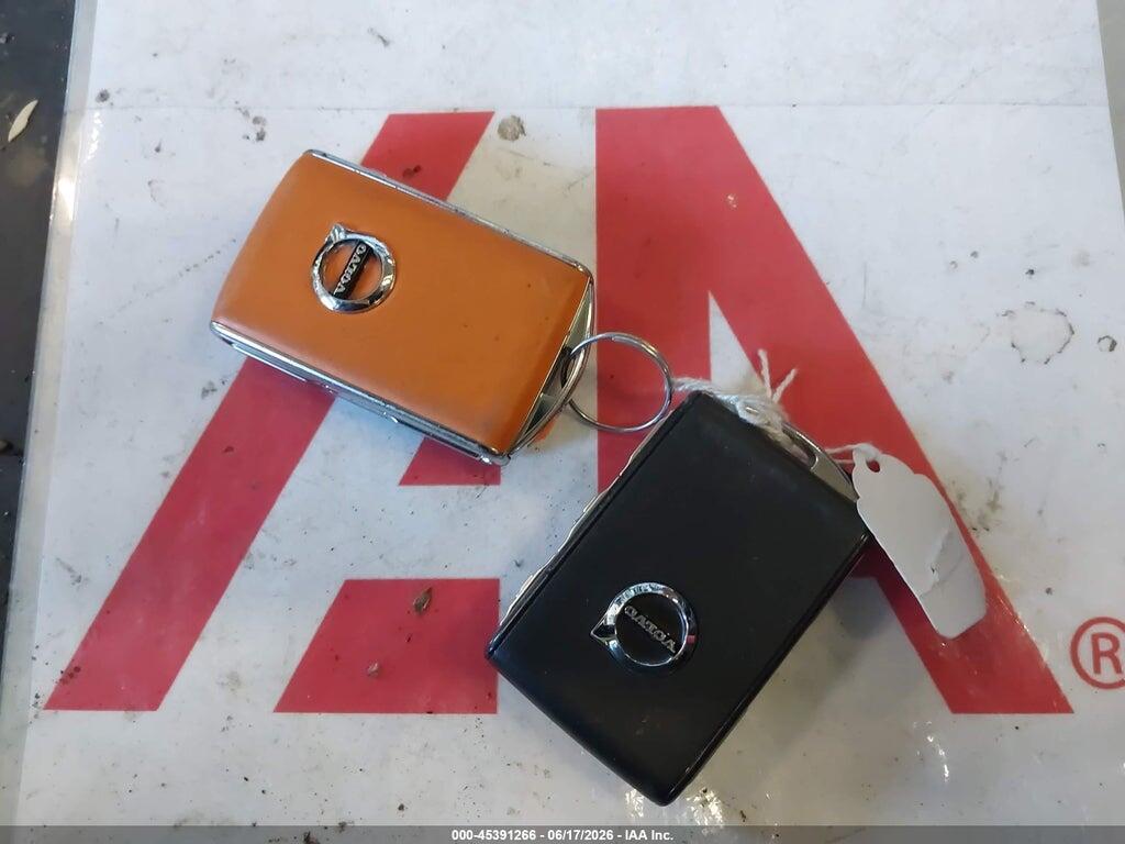 YV4ED3UW2P2074607 2023 VOLVO XC40 RECHARGE PURE ELECTRIC photo no. 11