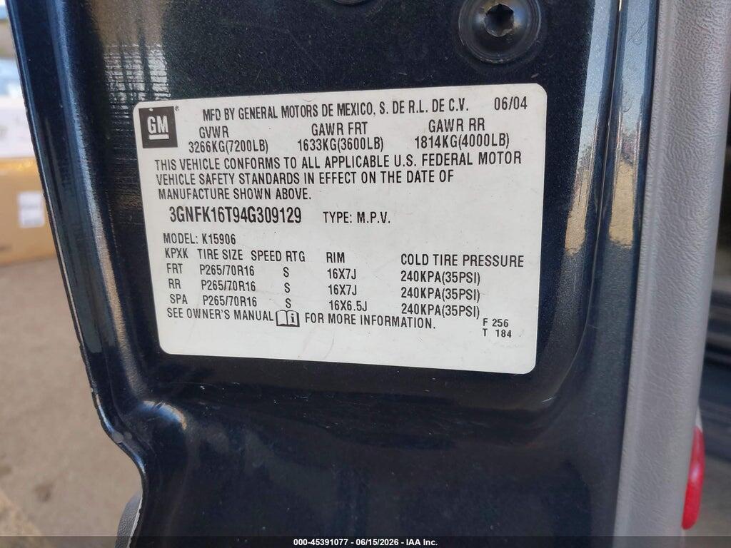 3GNFK16T94G309129 2004 CHEVROLET SUBURBAN 1500 photo no. 9