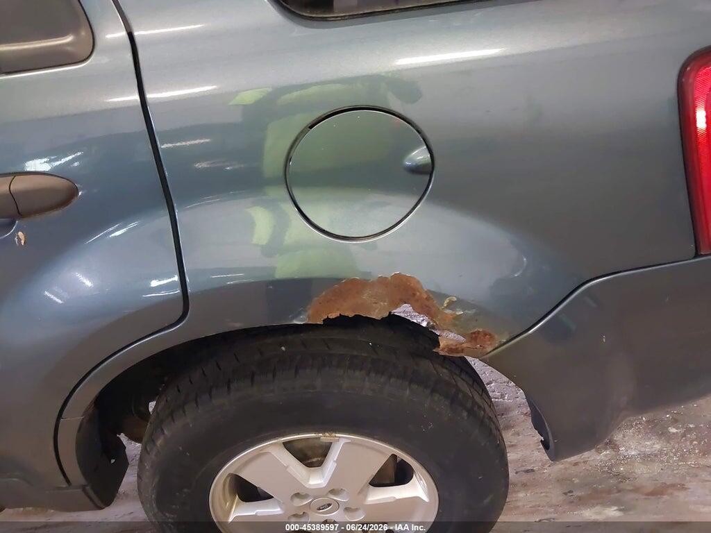 1FMCU0D73BKC29915 2011 FORD ESCAPE photo no. 6