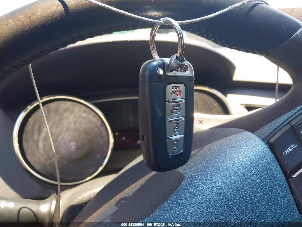 5NPEC4ACXCH371526 2012 HYUNDAI SONATA photo no. 11