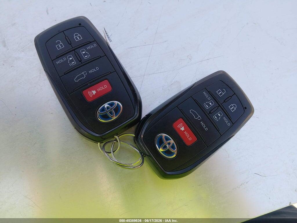 5TDERKEC5MS067657 2021 TOYOTA SIENNA photo no. 11