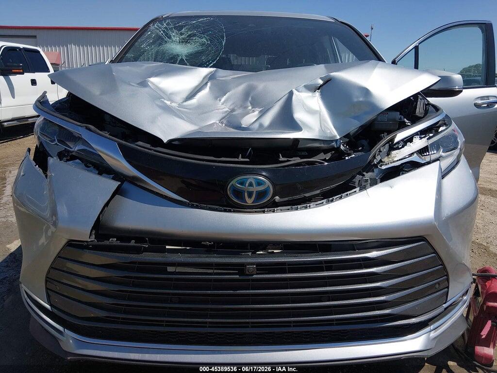 5TDERKEC5MS067657 2021 TOYOTA SIENNA photo no. 6
