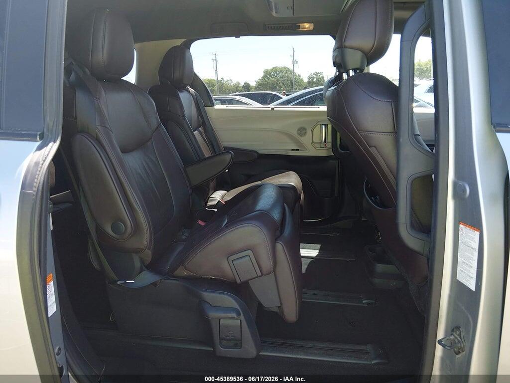 5TDERKEC5MS067657 2021 TOYOTA SIENNA photo no. 8