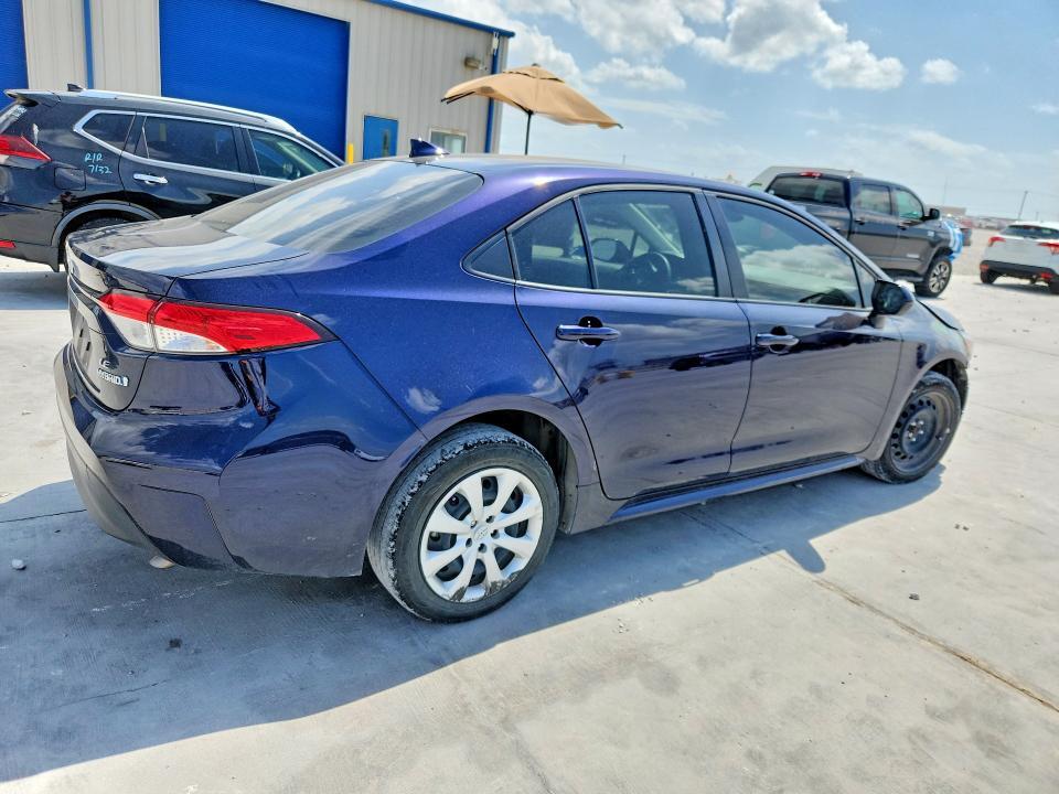 2024 TOYOTA COROLLA HYBRID LE — Фото 3 из 12
