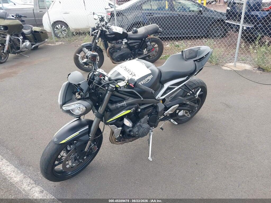 SMTA554S6LTAA2921 2020 TRIUMPH MOTORCYCLE STREET TRIPLE photo no. 2