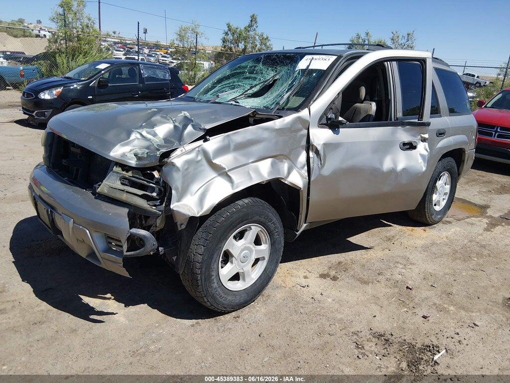 1GNDS13S822506253 2002 CHEVROLET TRAILBLAZER photo no. 2