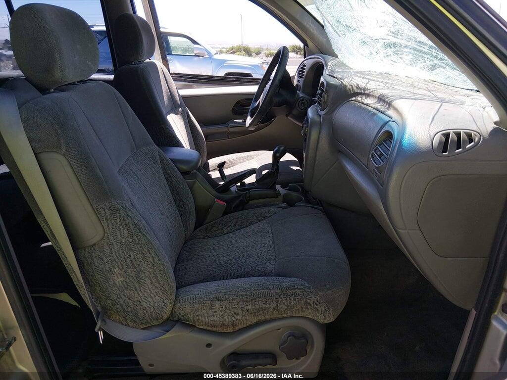 1GNDS13S822506253 2002 CHEVROLET TRAILBLAZER photo no. 5