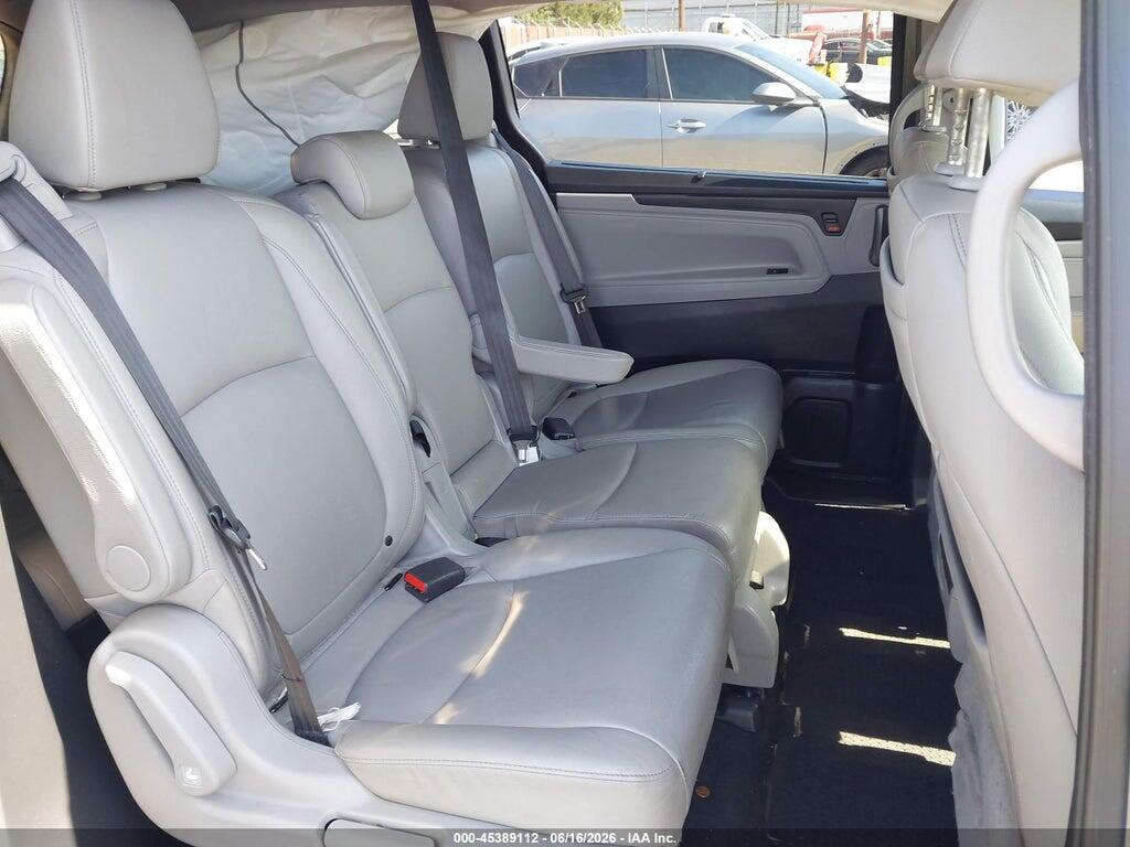 5FNRL6H79JB079304 2018 HONDA ODYSSEY photo no. 8