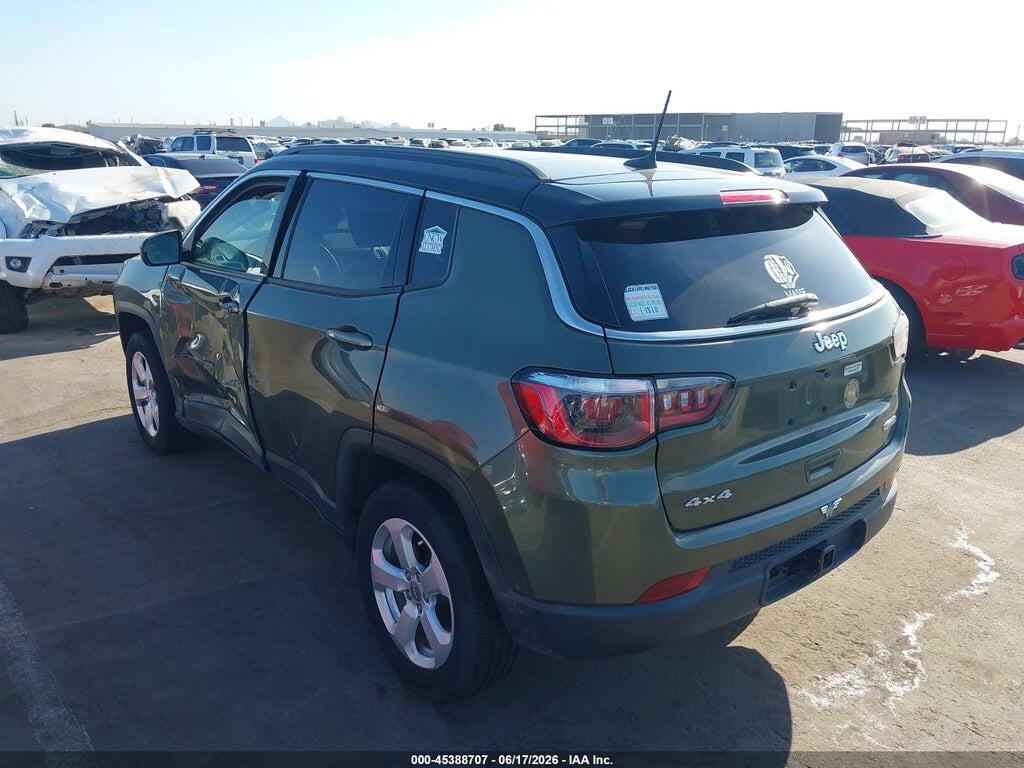 3C4NJDBB0KT711776 2019 JEEP COMPASS photo no. 3