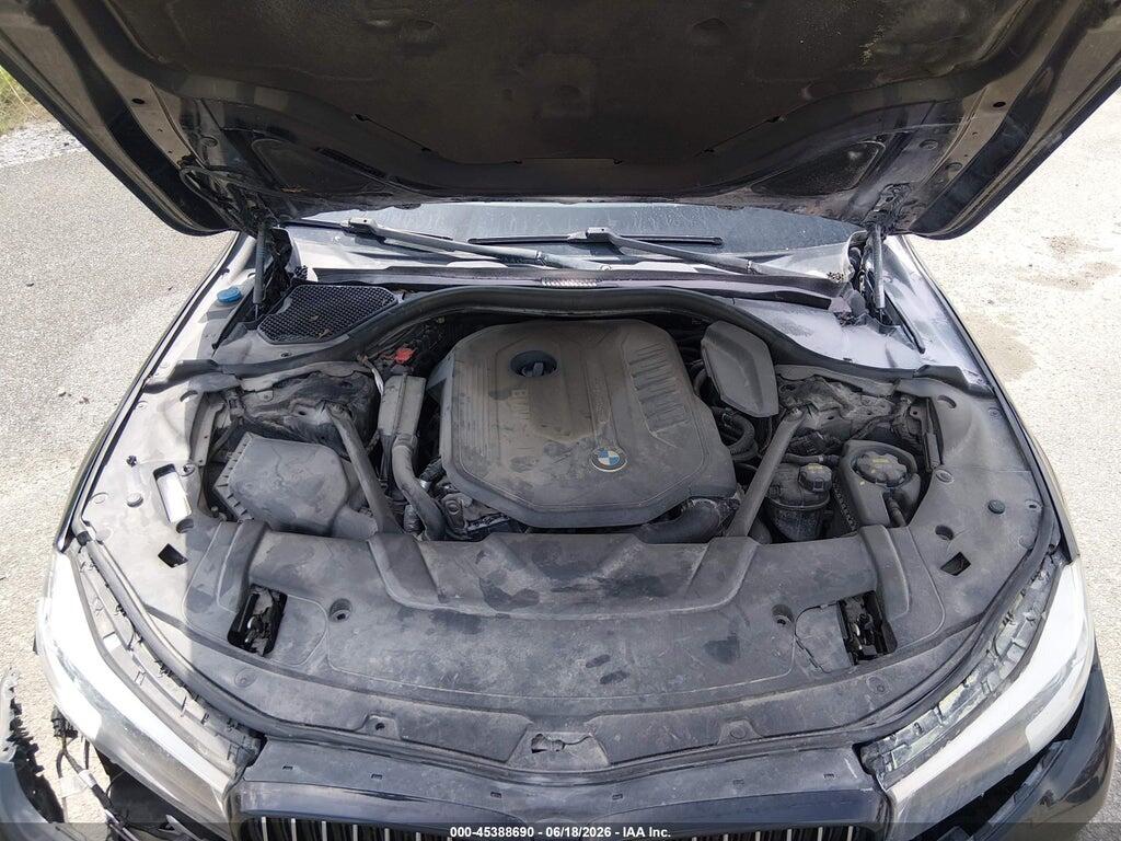 WBA7E2C58JG742011 2018 BMW 740I photo no. 10