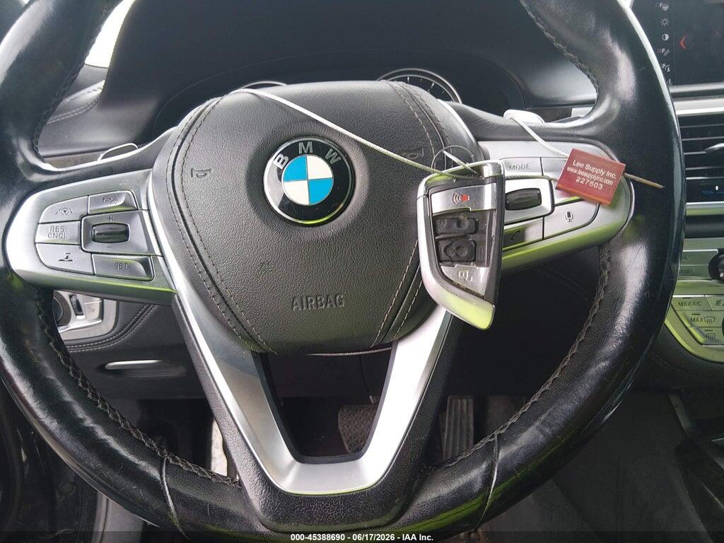 WBA7E2C58JG742011 2018 BMW 740I photo no. 11