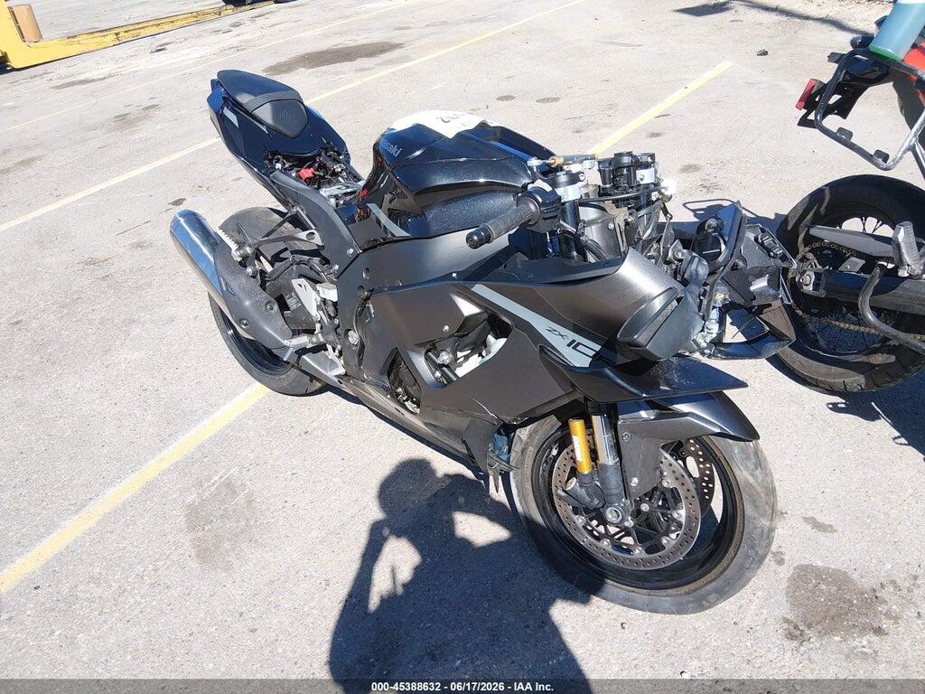 ML5EXEP13SDAD9750 2025 KAWASAKI EX650 photo no. 1