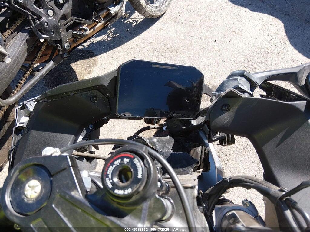 ML5EXEP13SDAD9750 2025 KAWASAKI EX650 photo no. 7