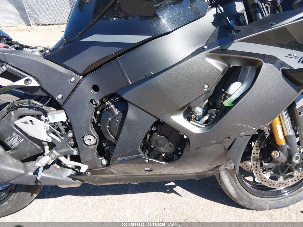ML5EXEP13SDAD9750 2025 KAWASAKI EX650 photo no. 8