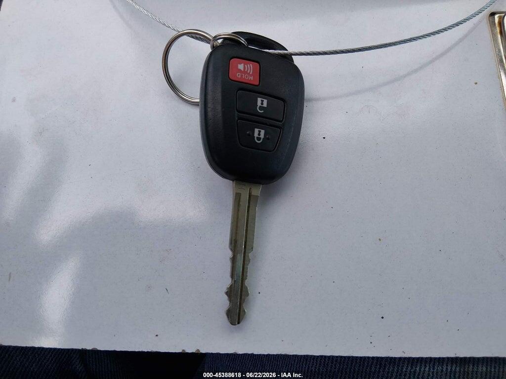 2T3BFREV6FW387464 2015 TOYOTA RAV4 photo no. 11