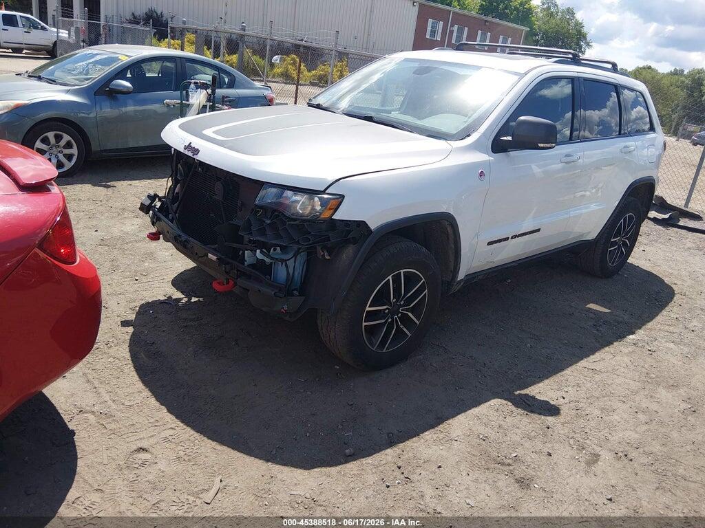 1C4RJFLT9LC190252 2020 JEEP GRAND CHEROKEE photo no. 2
