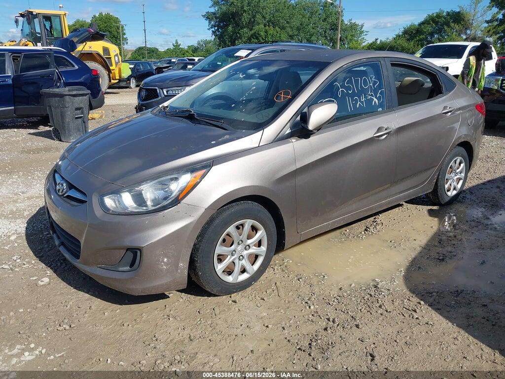 KMHCT4AE0DU496708 2013 HYUNDAI ACCENT photo no. 2