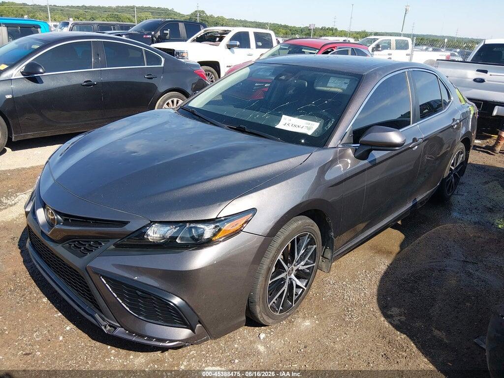 4T1G11AK2MU490758 2021 TOYOTA CAMRY photo no. 2