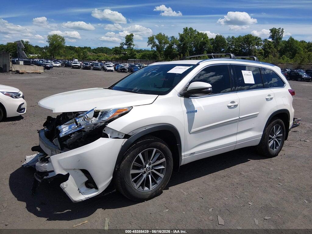 5TDJGRFH7HS030395 2017 TOYOTA HIGHLANDER HYBRID photo no. 2