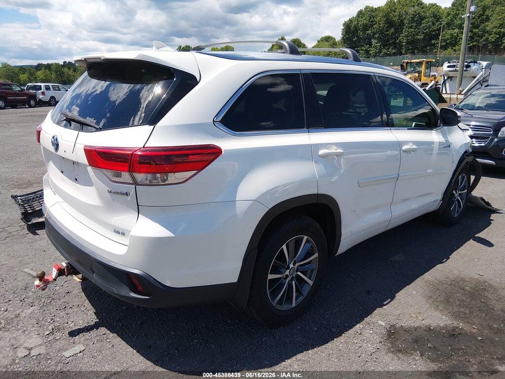 5TDJGRFH7HS030395 2017 TOYOTA HIGHLANDER HYBRID photo no. 4