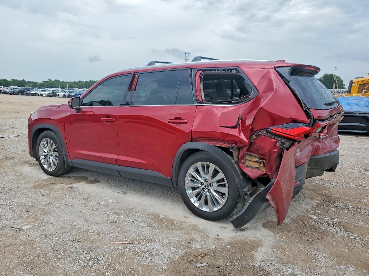2024 TOYOTA GRAND HIGHLANDER PLATINUM — Фото 2 из 13