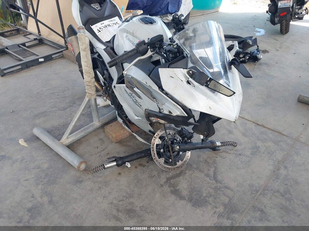 ML5EXGG12SDA68429 2025 KAWASAKI EX500 photo no. 1