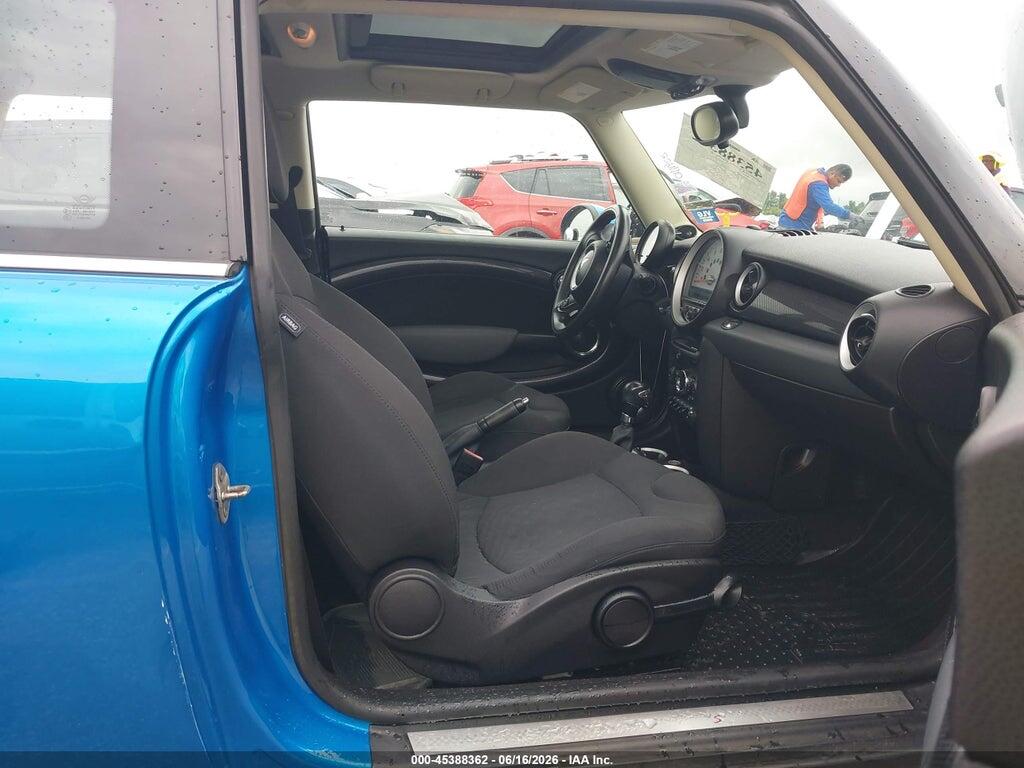 WMWSV3C50BTY13016 2011 MINI COOPER S photo no. 5