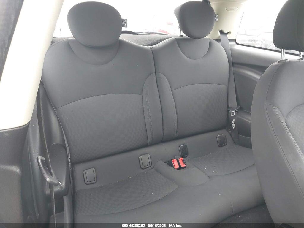 WMWSV3C50BTY13016 2011 MINI COOPER S photo no. 8