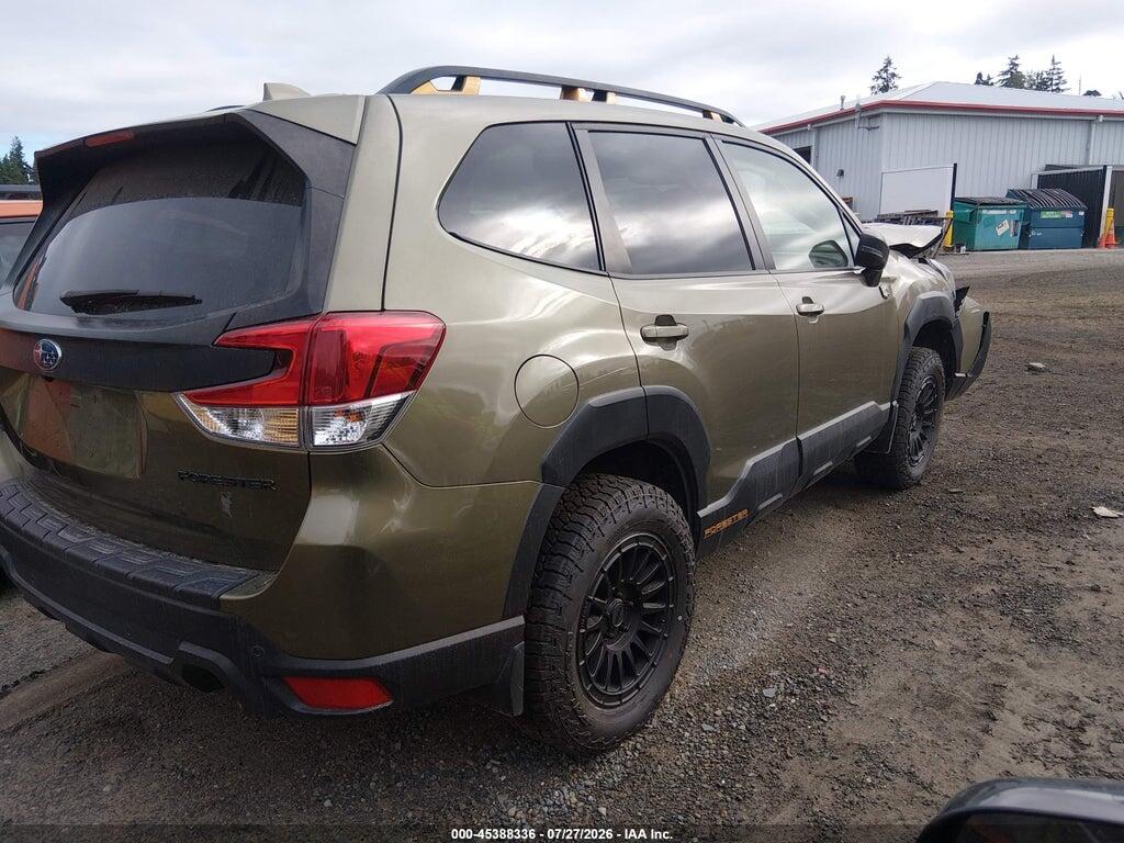 JF2SKAMC4NH468997 2022 SUBARU FORESTER photo no. 4