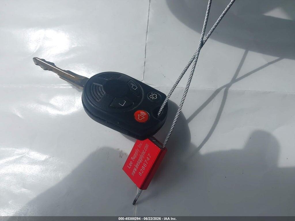1FMCU0C75BKC22952 2011 FORD ESCAPE photo no. 11