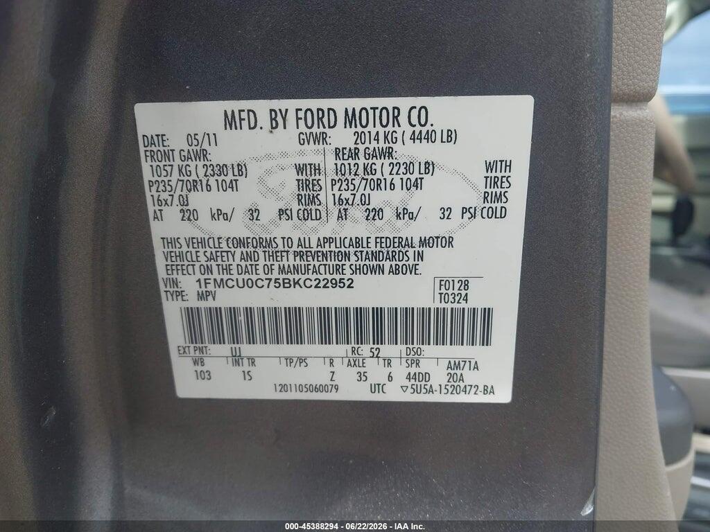1FMCU0C75BKC22952 2011 FORD ESCAPE photo no. 9