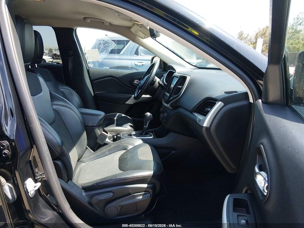 1C4PJLLB3JD560924 2018 JEEP CHEROKEE photo no. 5