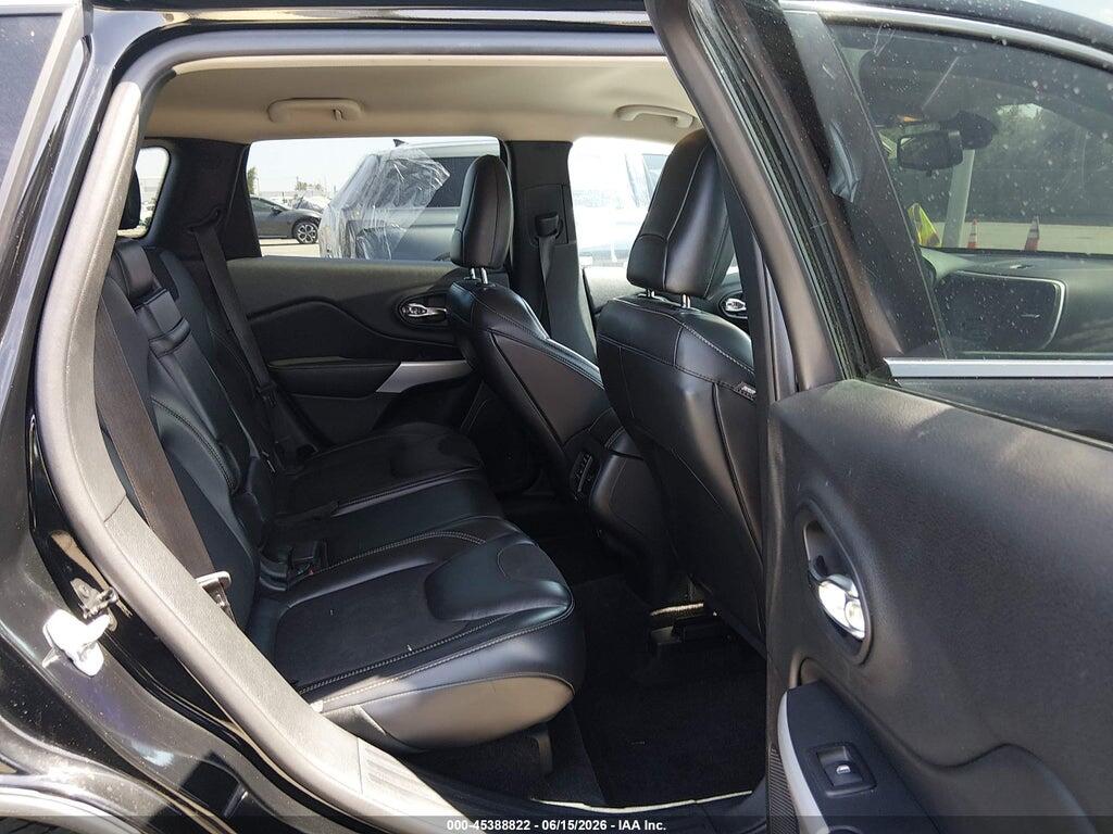 1C4PJLLB3JD560924 2018 JEEP CHEROKEE photo no. 8