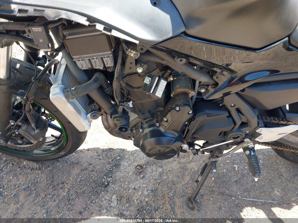ML5EXER16RDAC9835 2024 KAWASAKI EX650 photo no. 9