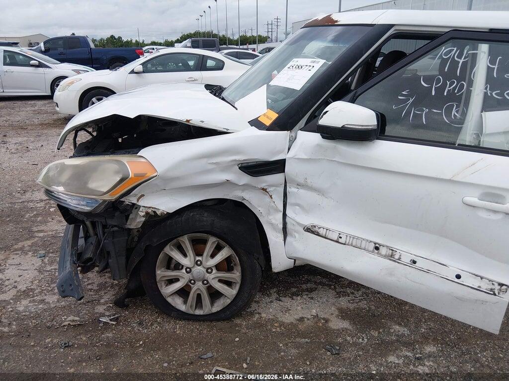 KNDJT2A64D7761346 2013 KIA SOUL photo no. 6