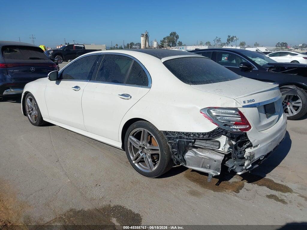 WDDZF4JB2KA617867 2019 MERCEDES-BENZ E 300 photo no. 3